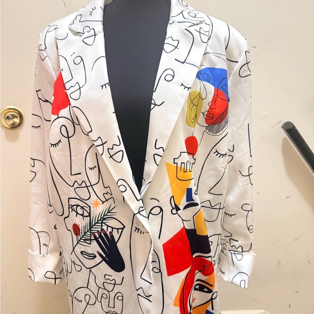 Source Unknown White Abstract Face Print Blazer w… - image 5